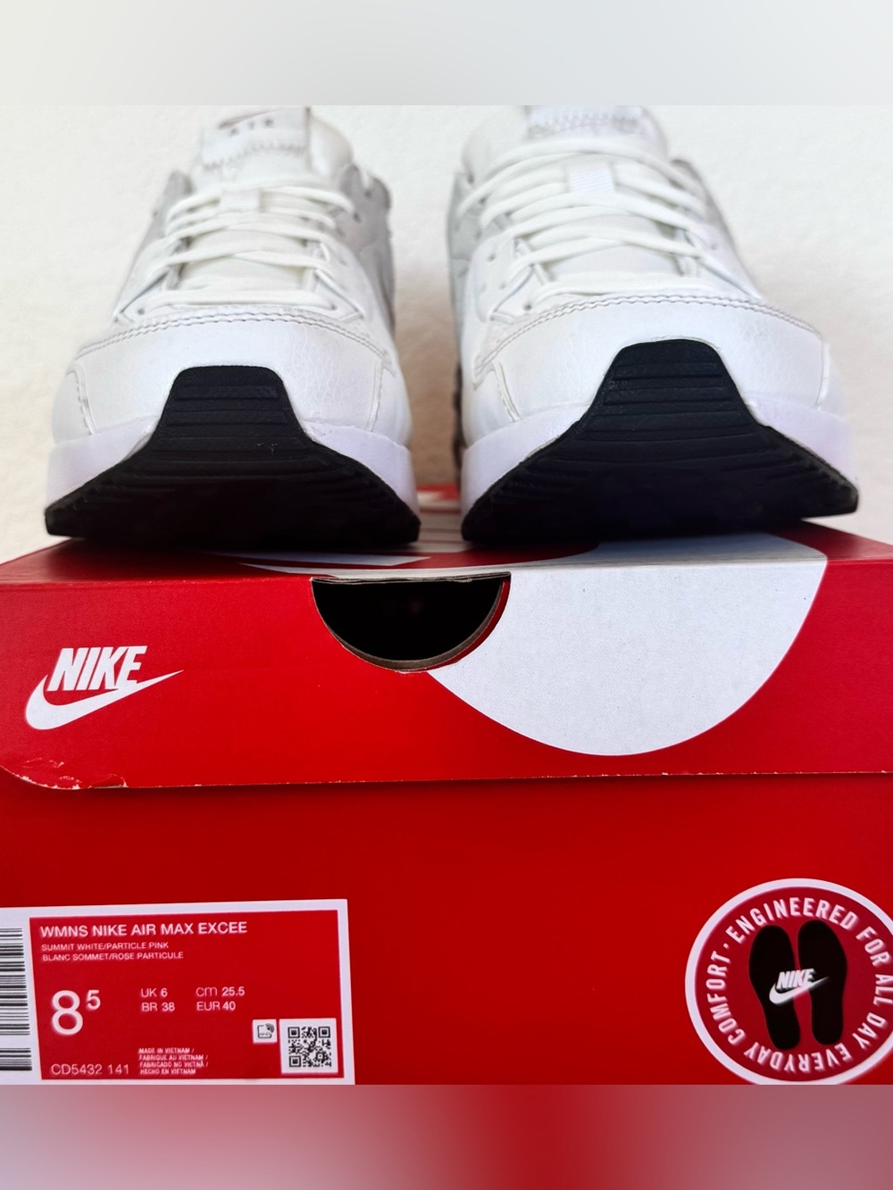 Nike Air Max Excee Summit White Particle Pink Sneakers Womens 8.5 Athletic Run - Picture 2 of 11